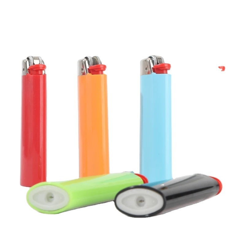 Wholesale Cheap Lighter With Child Safety Lock Maxi j6 Lighters Disposable Grinding Wheel Lighter