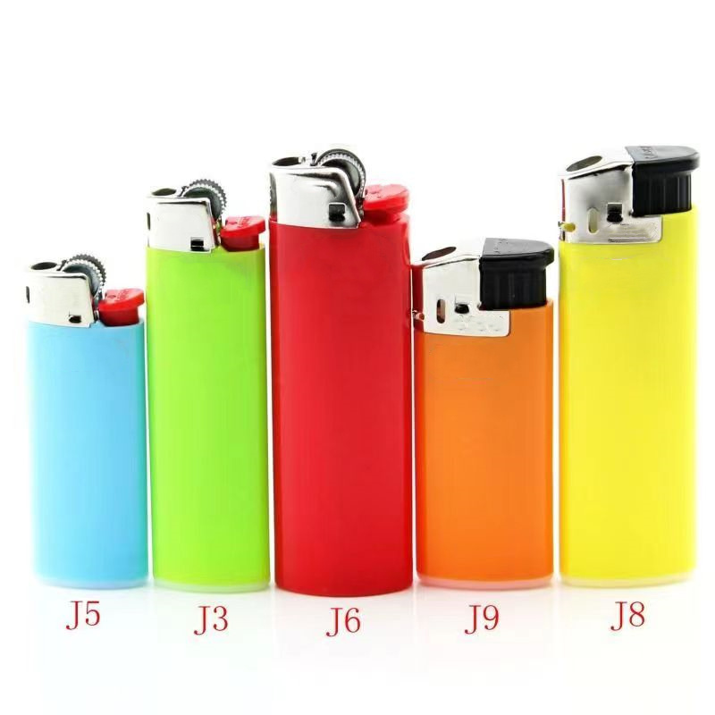 Wholesale Cheap Lighter With Child Safety Lock Maxi j6 Lighters Disposable Grinding Wheel Lighter