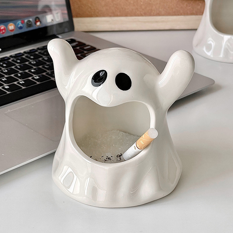 2024 High Quality Creative Ghost Ashtray Ceramic Unique Design Smokeless Cigarette Holder Ashtray Accessories