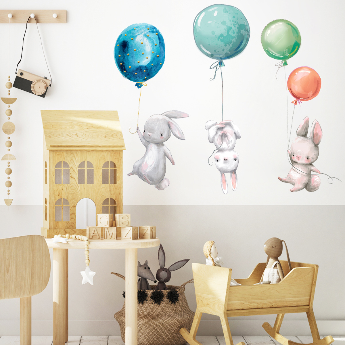 Children's bedroom cartoon balloon animal stickers Kindergarten wall decoration stickers