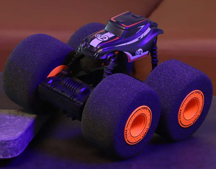 2.4G Remote Control Giant Foam Tires 360 Degree Rolling Bounce RC Cars Stunt Car Sponge Wheel Toys