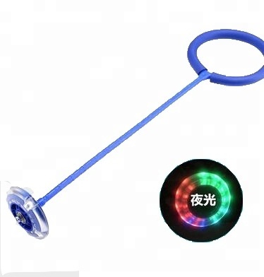 New Hot Colorful Flashing Ankle Rotating Skip Swing Ball in China