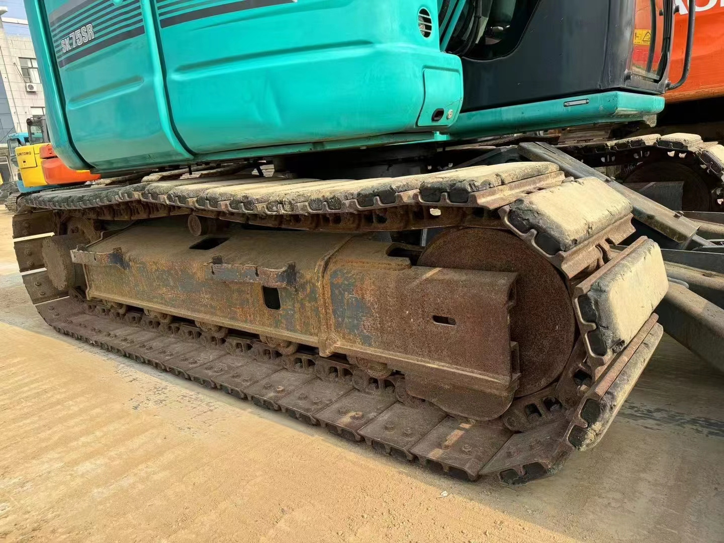 7 tons of high-quality idle KOBELCO SK75SR second-hand excavator at low price for sale