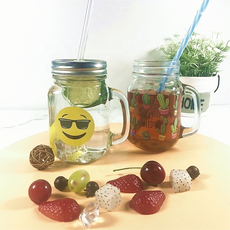 400ml Wholesale Beautiful Drinking Glass Spraying Color Customized Beer Mason Jar with Metal Lid and Straw for Juice Iced Tea