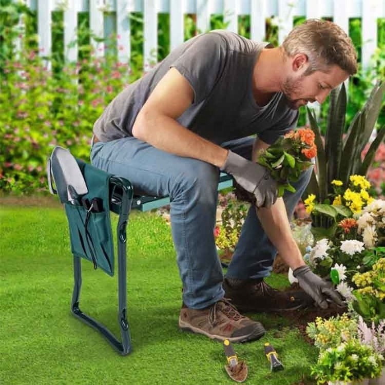 Foldable heavy duty gardending seats and kneelers with 2 bonus pouches for garden