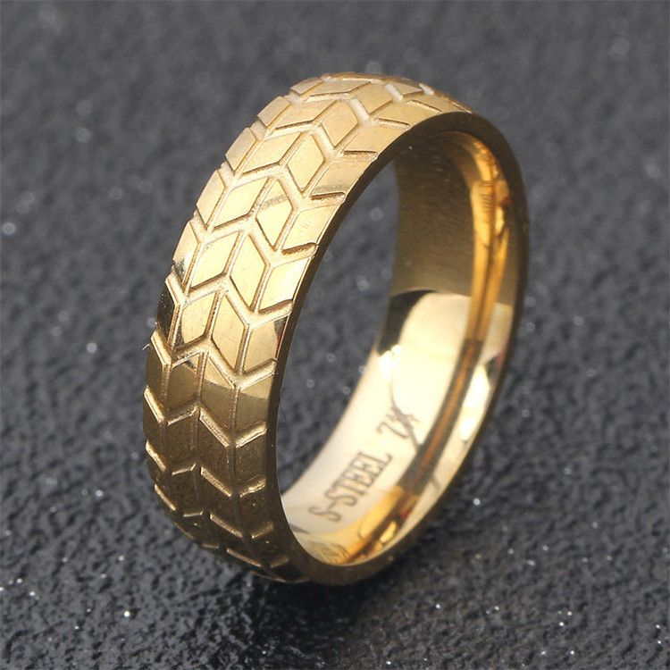 Fashionable stainless steel tire style ring, simple retro waterproof diamond shaped men's ring