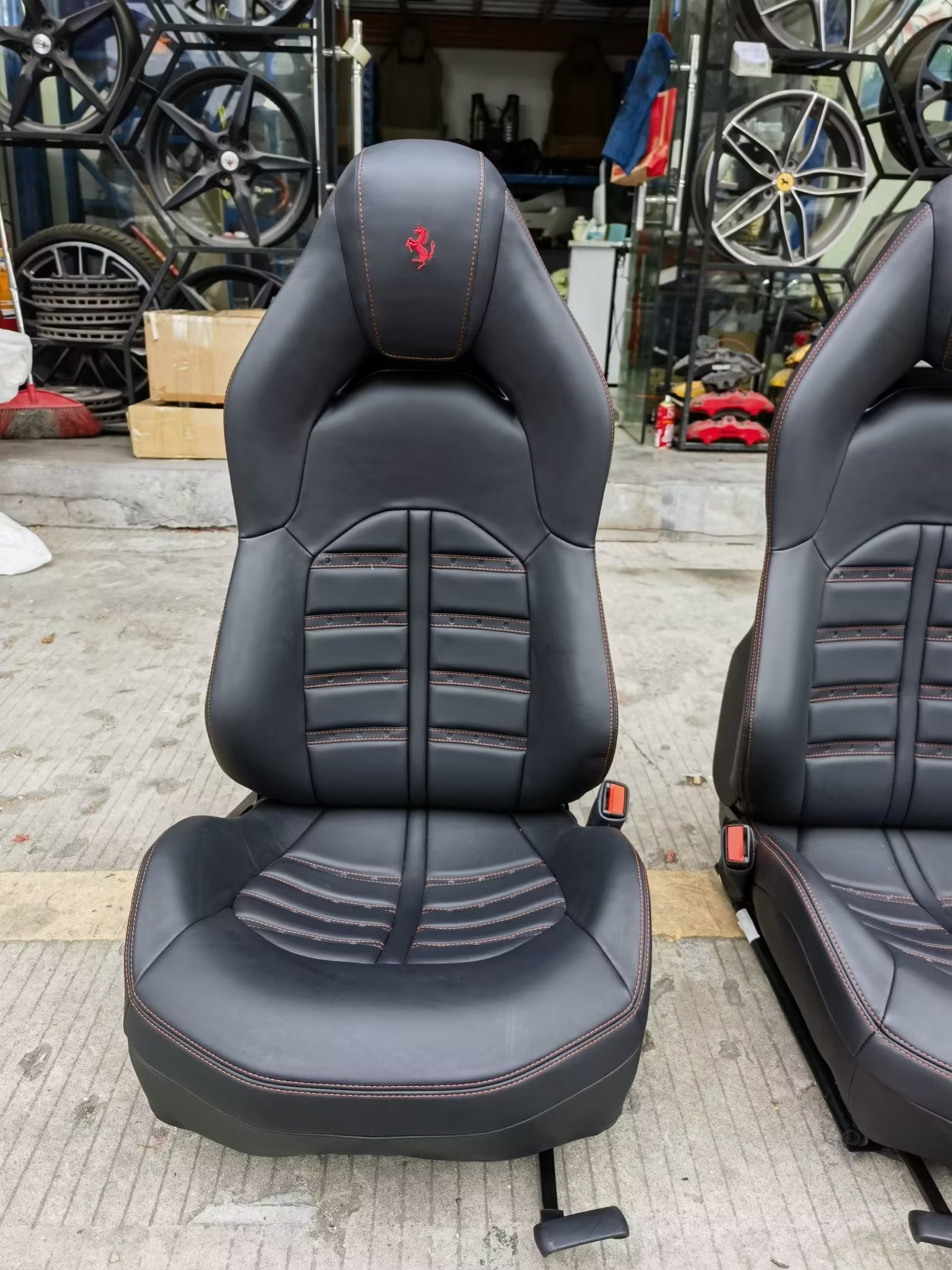 Original used seat for Ferrari California driver and passager side seats