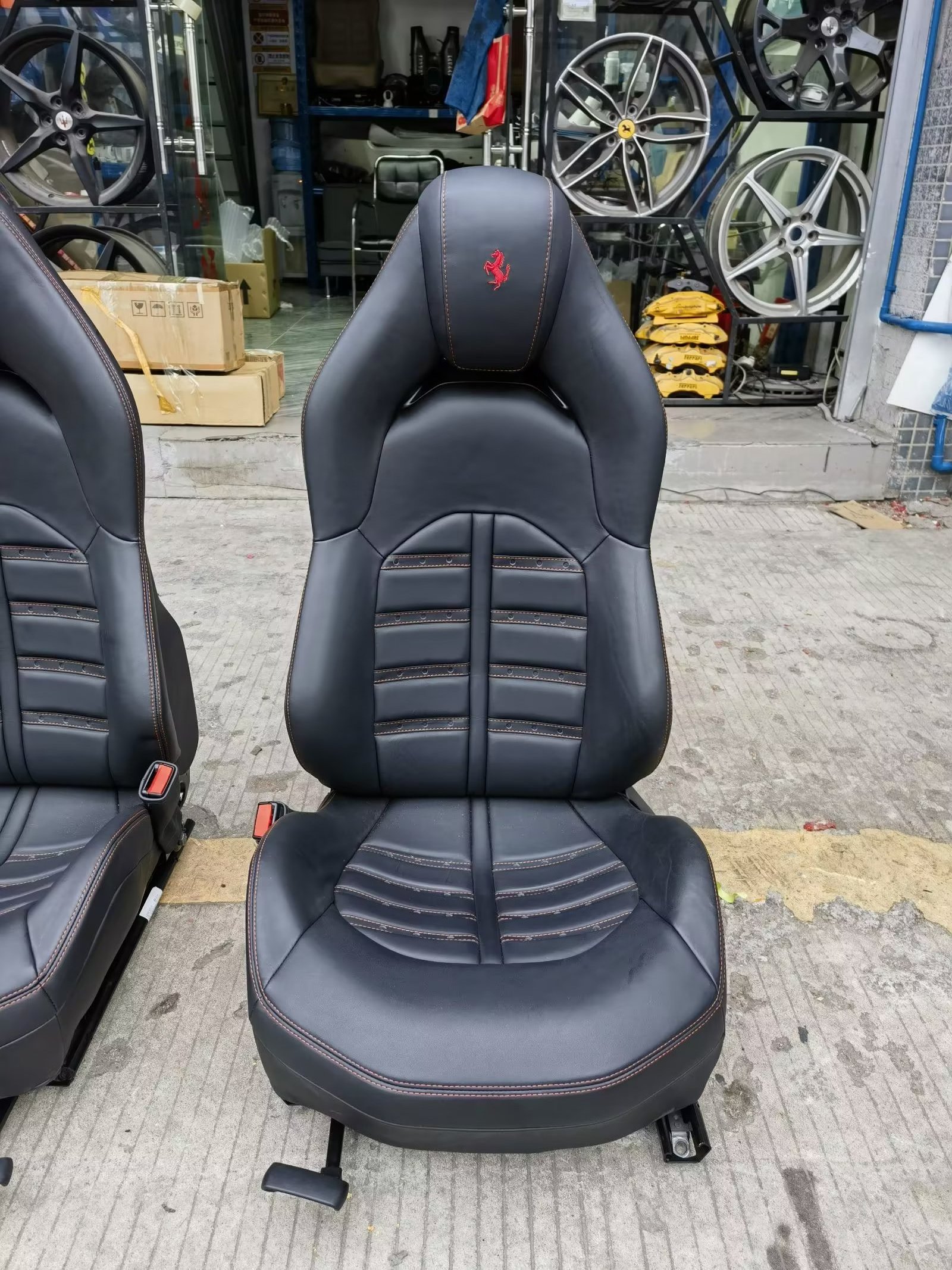 Original used seat for Ferrari California driver and passager side seats