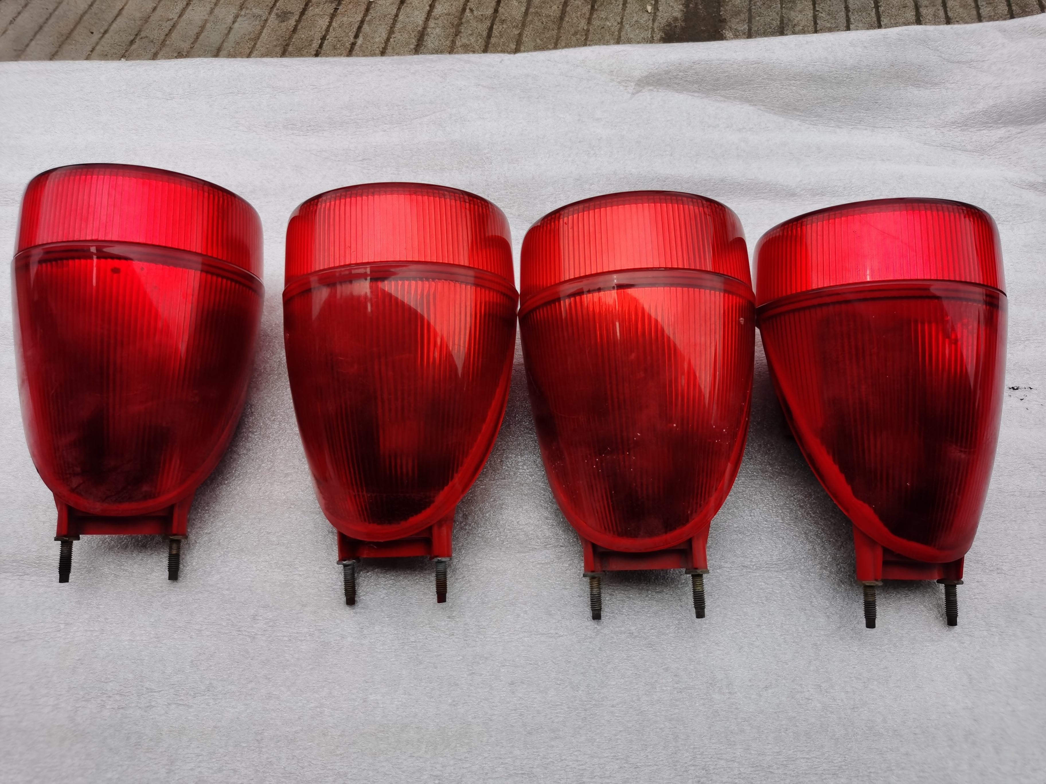 Original used Rear Inner/Outer Tail Light for Ferrari F430 Scuderia Spider 16M OEM185669 185668193182 185669 185671 193180 18567