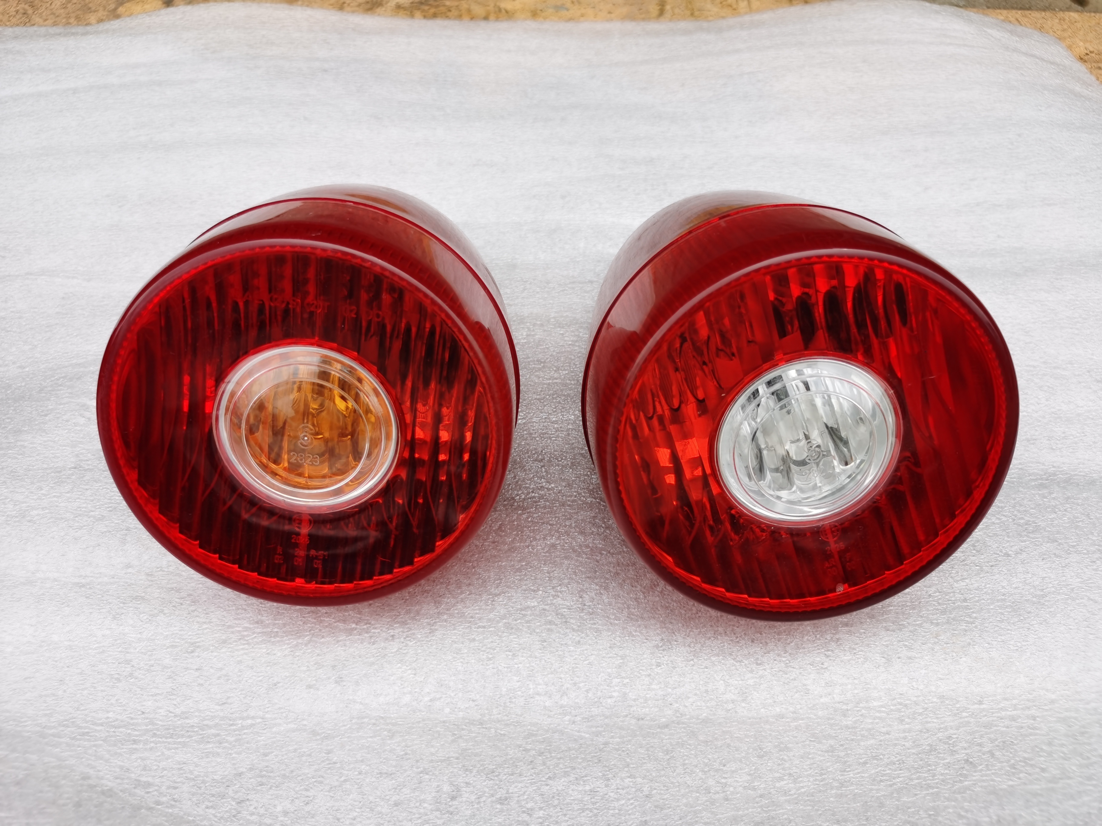 Original used Rear Inner/Outer Tail Light for Ferrari F430 Scuderia Spider 16M OEM185669 185668193182 185669 185671 193180 18567