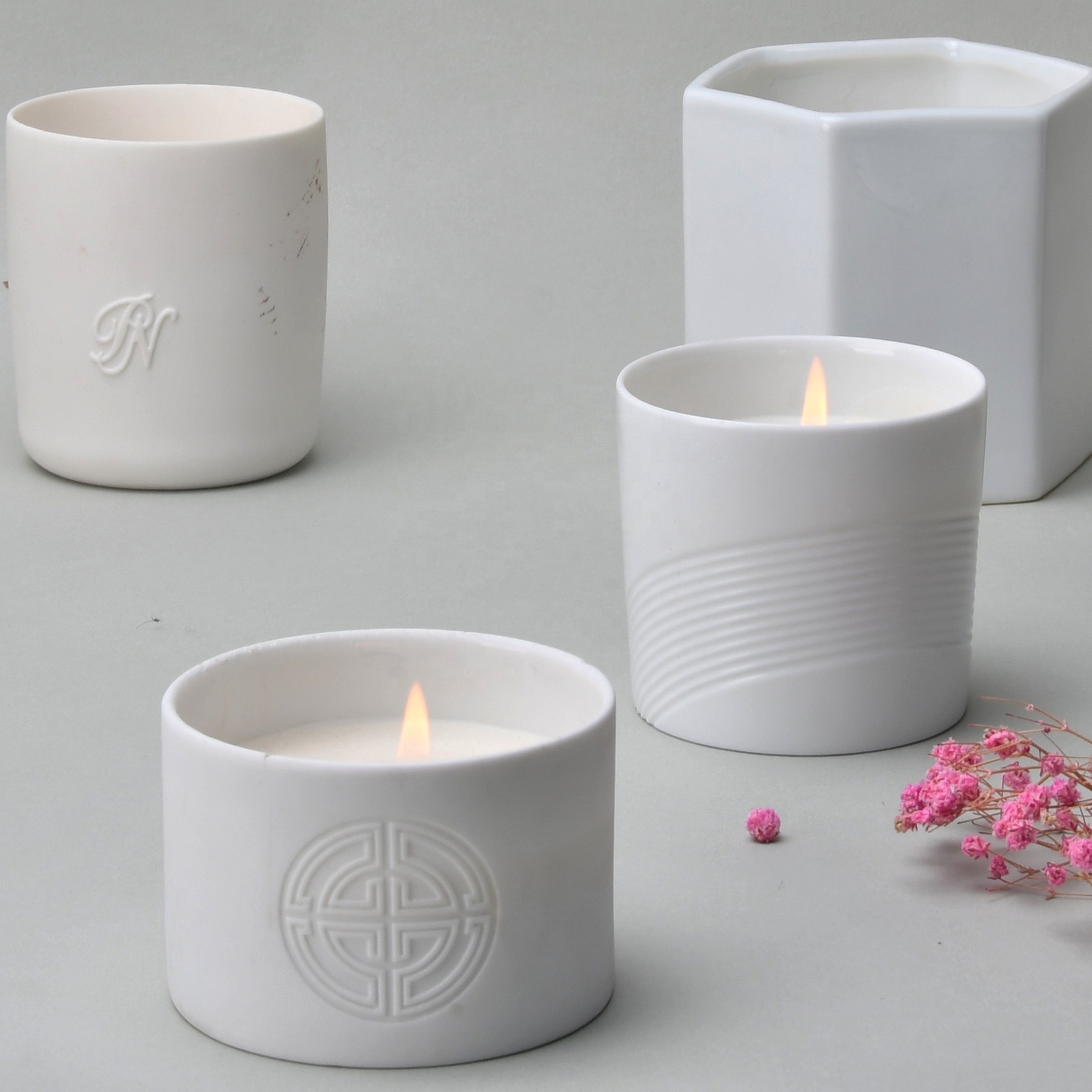 Customized Ceramic Cylinder Matt White Porcelain Candle Jars Candle Holder In bulk  Ceramic Candle Vessels