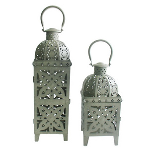 Metal Candle Holders Moroccan Style Iron Wind Lanterns Flower Patterned Rhombus Hollow Out Design Retro Candle-holders