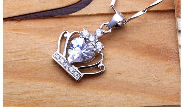 Fashion Queen Princess Crown Pendant 925 Silver Necklace