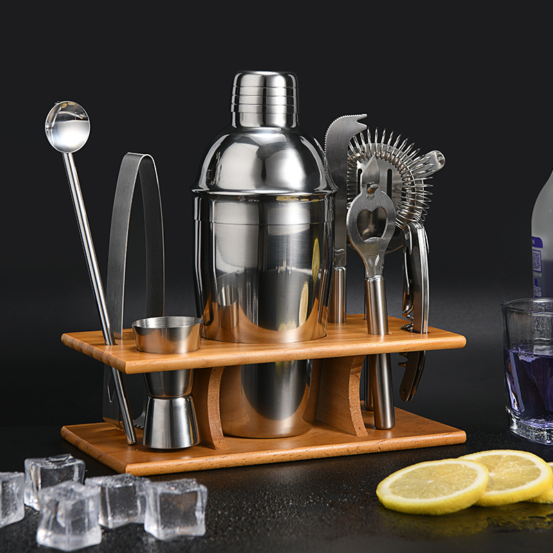 Wholesale Bartender kit 9 in 1 Bar Tool 550ml Stainless Steel 201/304 Cocktail Shaker Bartender Set With Stand