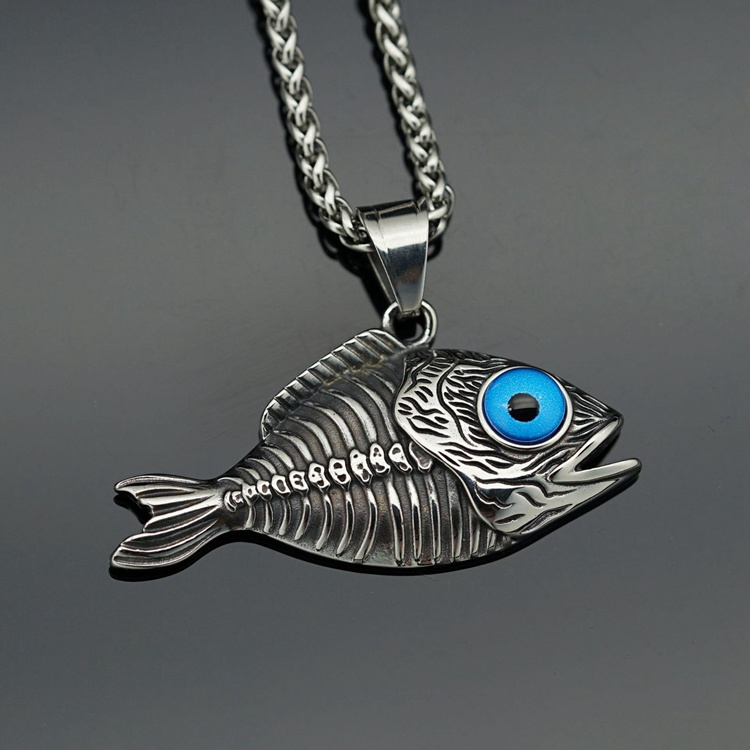 Fashion Stainless Steel Vintage Gothic Bloody Personality Blue Evil Eyes Skull Fish Necklace Fine Fisherman Fish Pendant for Men