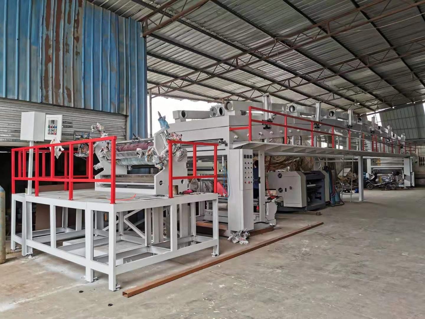 High Speed Wallpaper PET PVC BOPP Hot Melt Self Adhesive Tape Paper Coating Machine