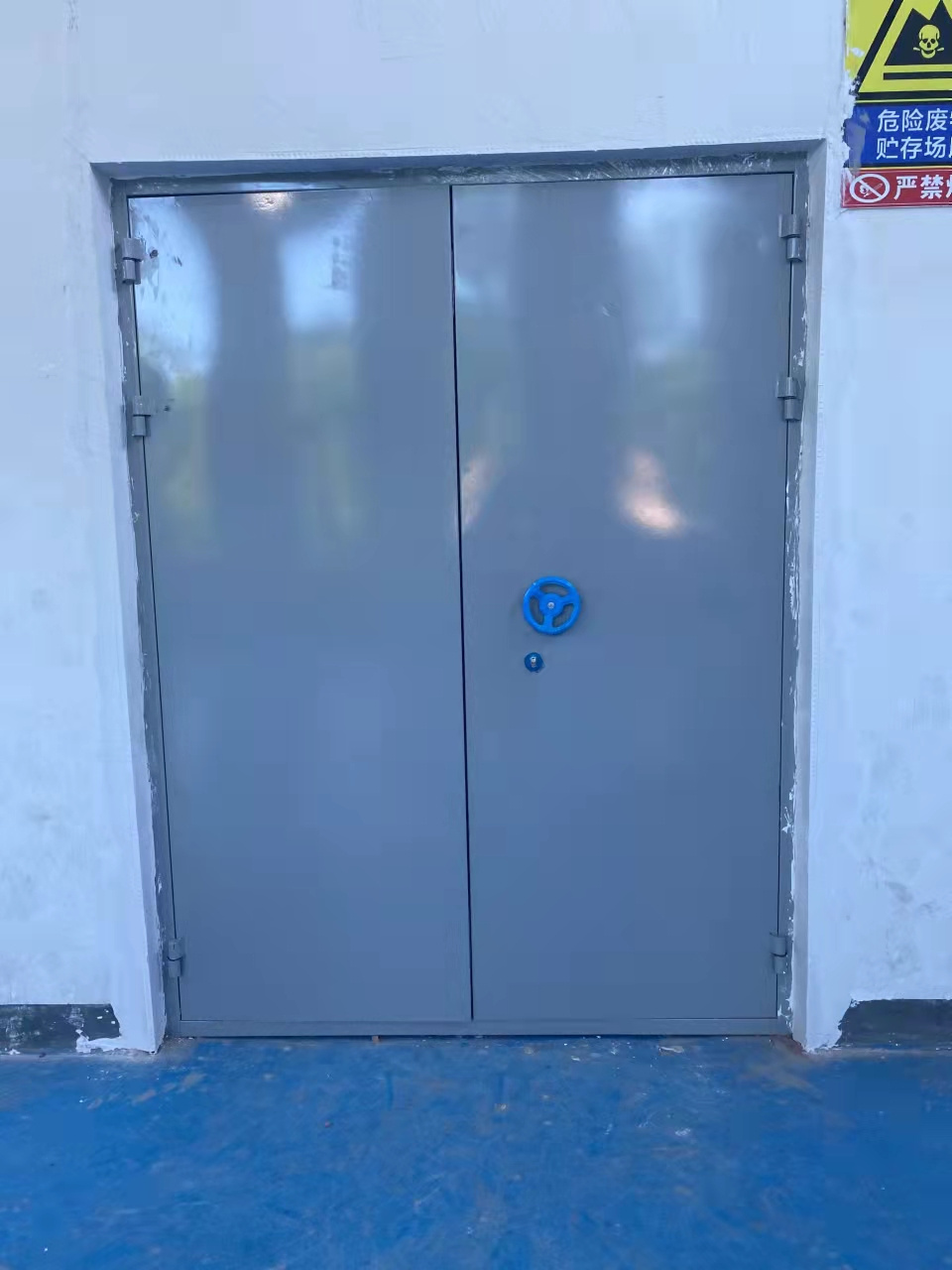 Commercial Single or Double Swing Fireproof Steel Emergency Exit Door with Panic Bar