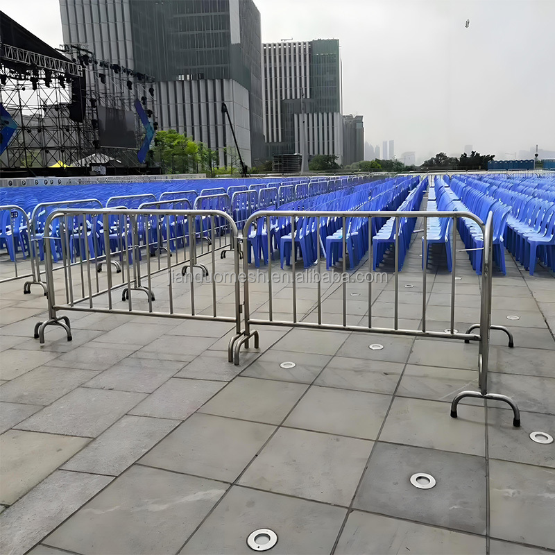 metal crowd control queue road barrier fence