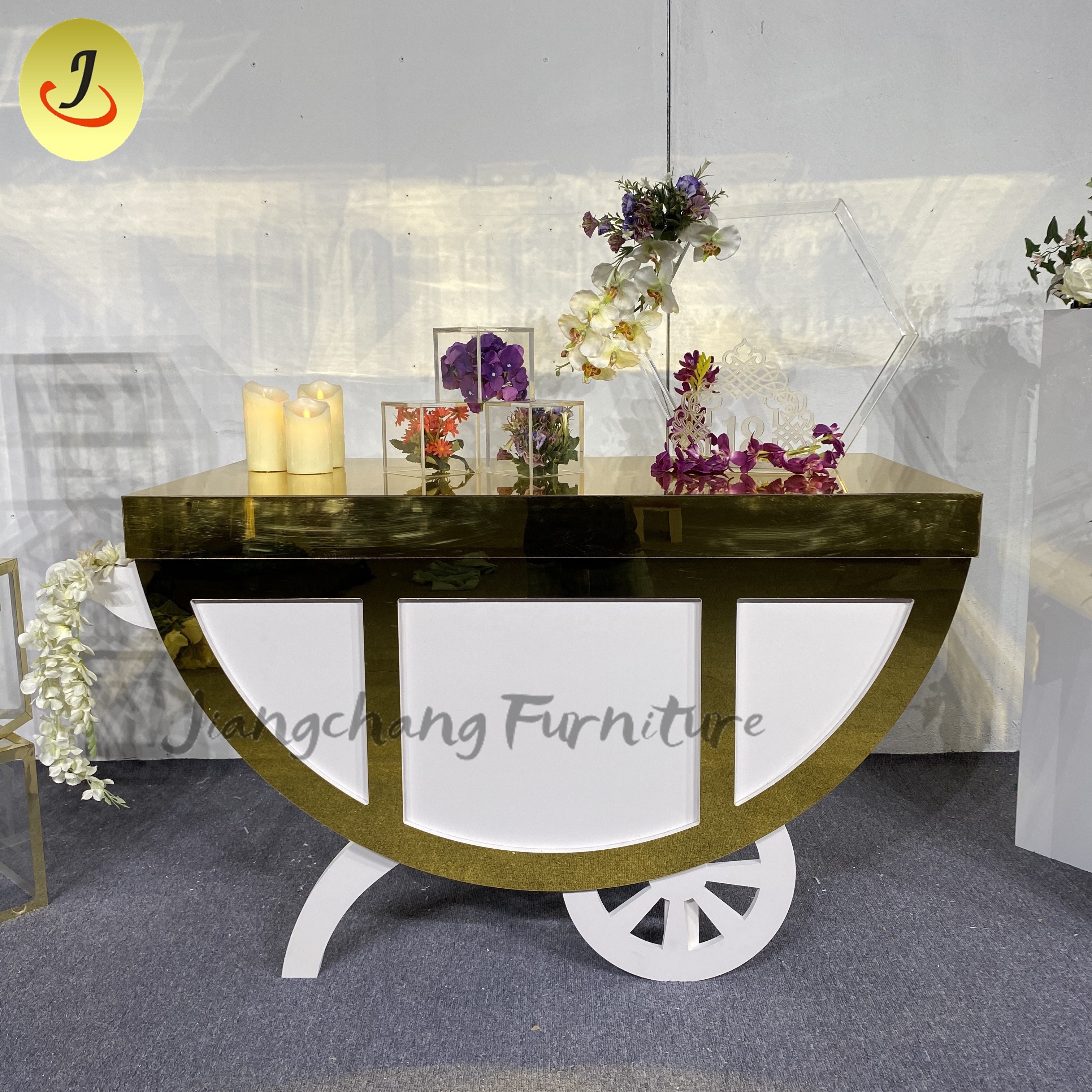 new wedding party Cinderella carriage special design acrylic arms wedding decoration cake cart