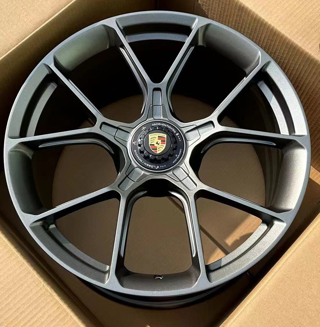 20  inches Best design forged automobile wheel hubs OEM/ODM custom  forged  for porsche replica wheels