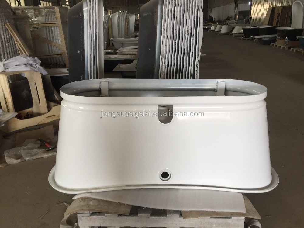 freestanding bateau bath tub