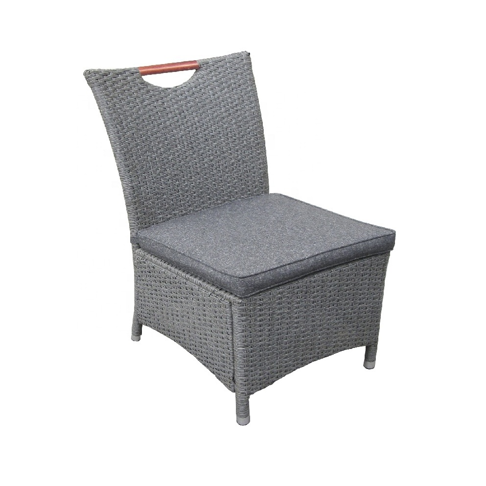 New Modern High Quality Comfortable Sun Lounge Chair Outdoor Leisure Camping Chair Furniture Rattan Living Room Chairs