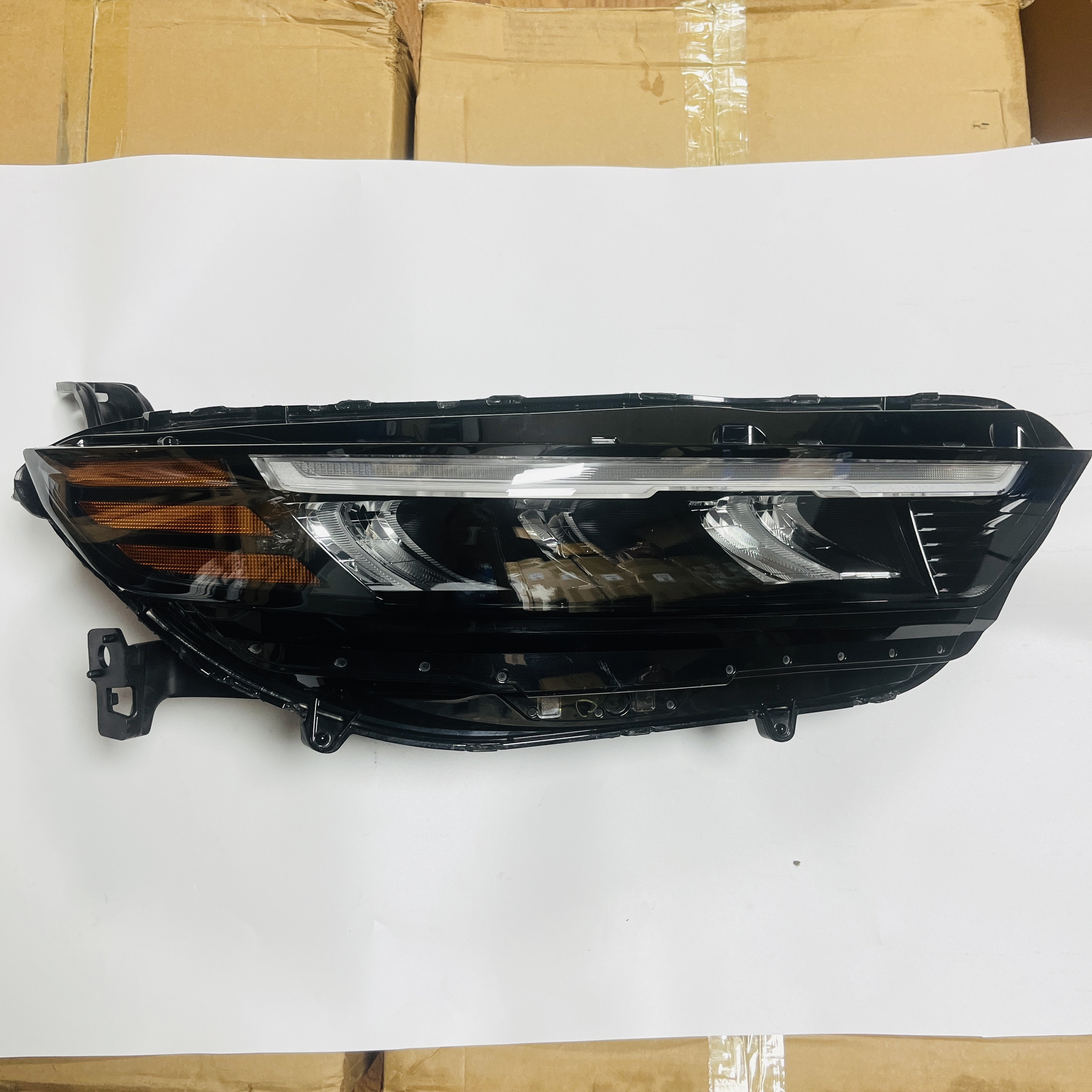 JJQ OEM 33100-30E-H01 HEADLIGHT ASSY R and L For Honda Accord 2024