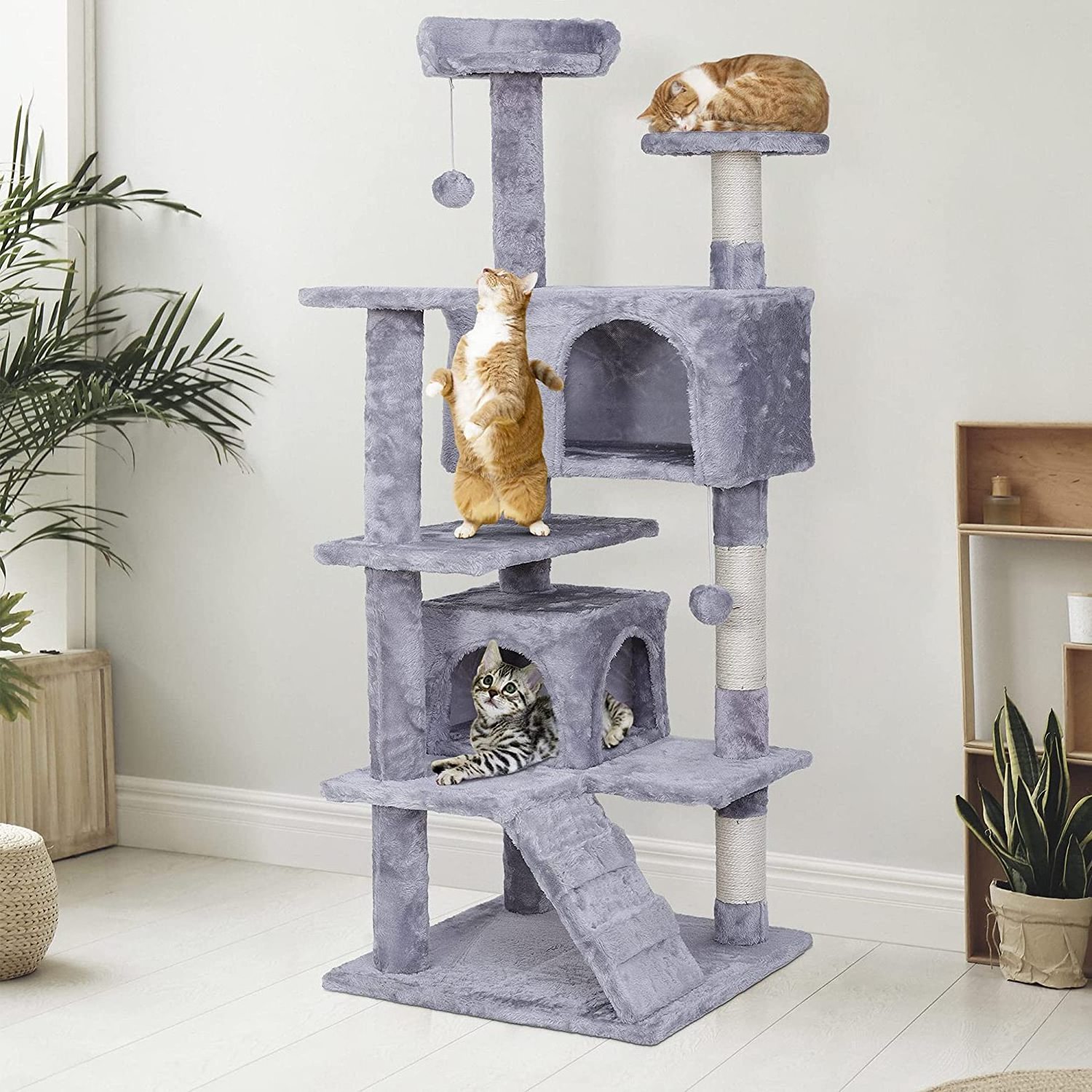 Wholesale hot selling large size wooden pet scratcher house tower condo cat tree