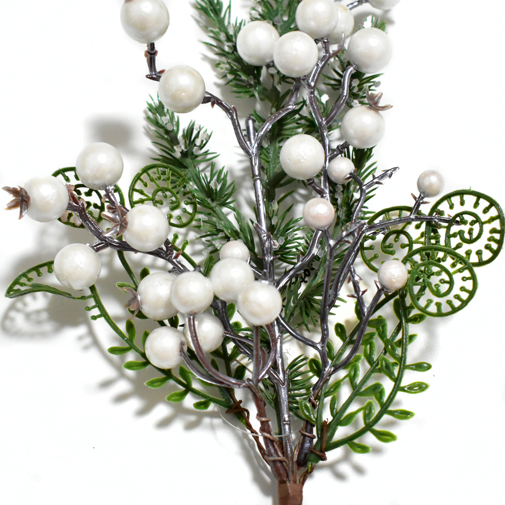 Christmas Pine Branches With Whiteberry Pine Needles Wholesale Artificial Flowers With Pine Cones For Holiday Decoration