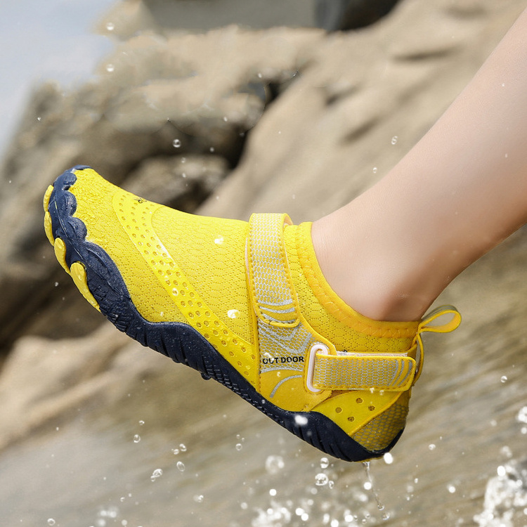 Leisure Water World Barefoot Shoes Flat Loafers Southeast Asia Beach Holiday Casual Shoes Quick Dry Men's Creek Shoes