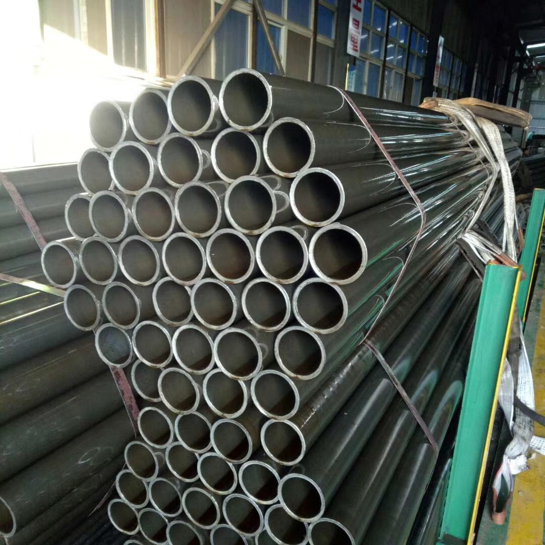 ASTM A106B  carbon seamless steel  pipe ST52 Cold rolled precision steel tubing st35 cold rolled steel tubes