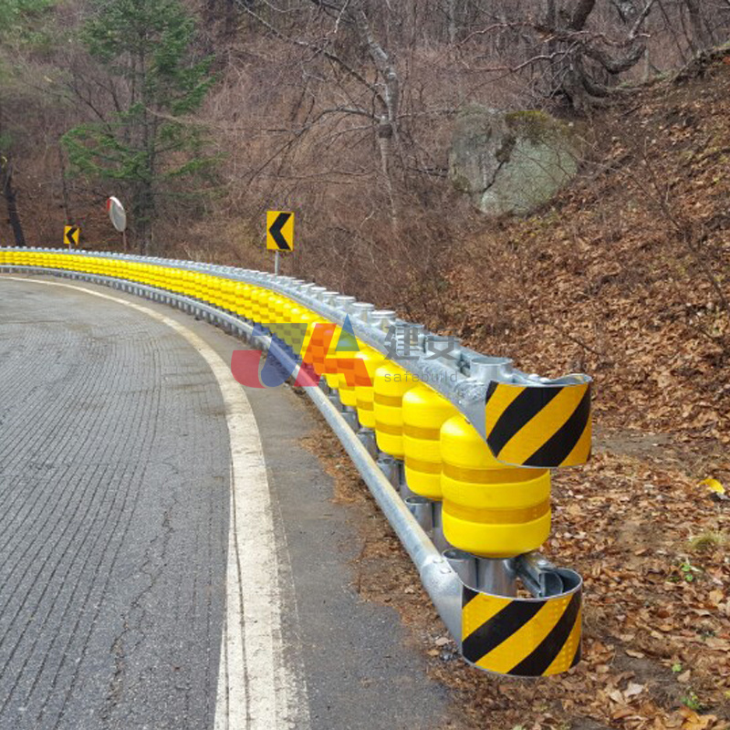 High quality traffic safety guardrail roller barrier for sale