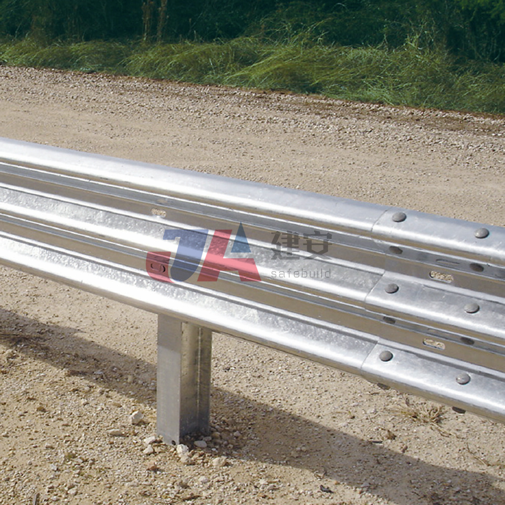 Hot DippedGuardrail Plate Factory Custom Highway Safety Thrie-beam Guardrail Driveway Guard Rails