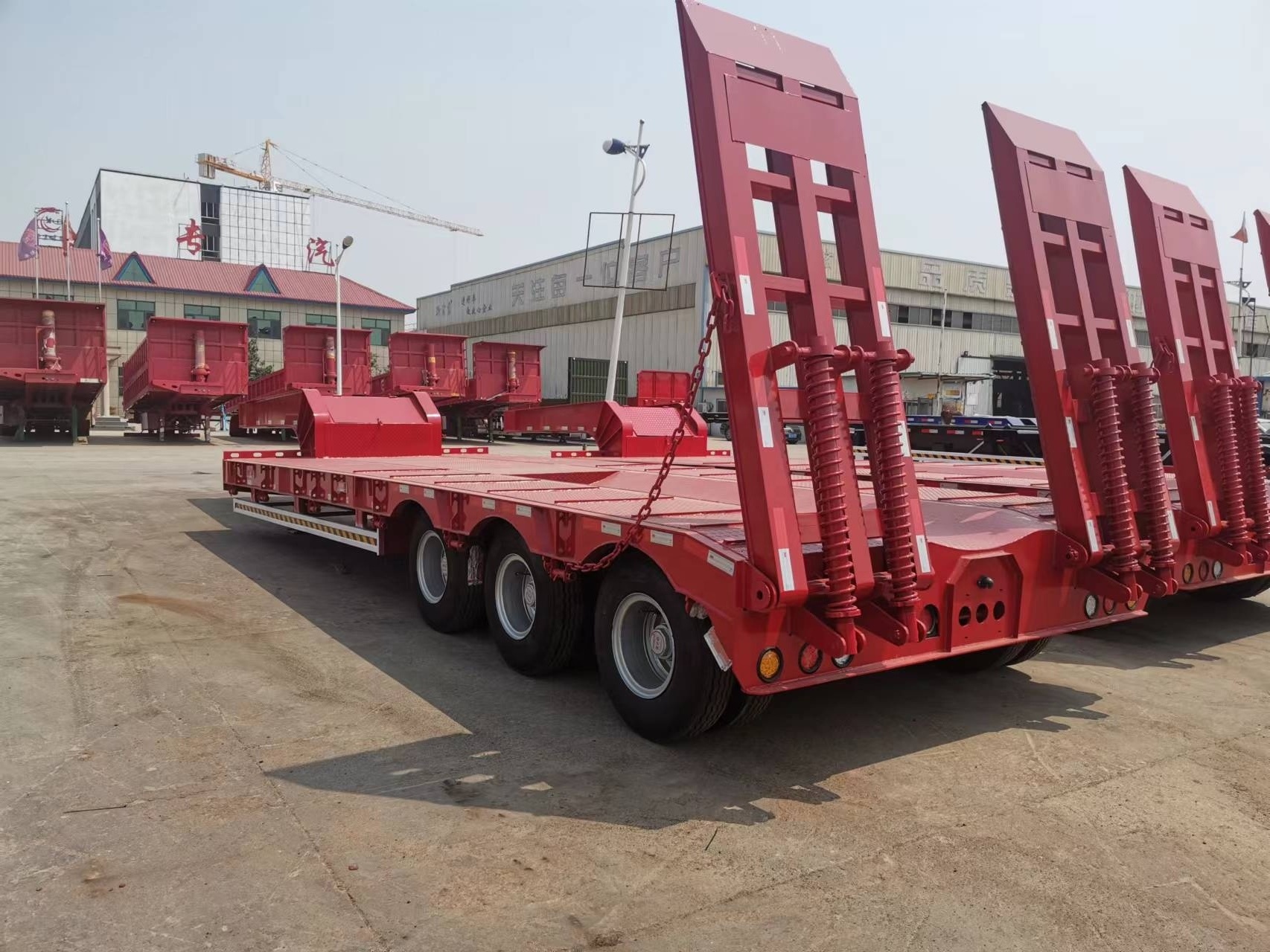 Hydraulic Extendable Excavator Transport 3 4 axle 40 feet lowboy trailer 40 ton 60 ton 80 ton low loader transport trailer