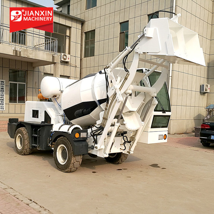 Self Loading Concrete Mixer Truck 1000 1m3 Capacity with High Quality