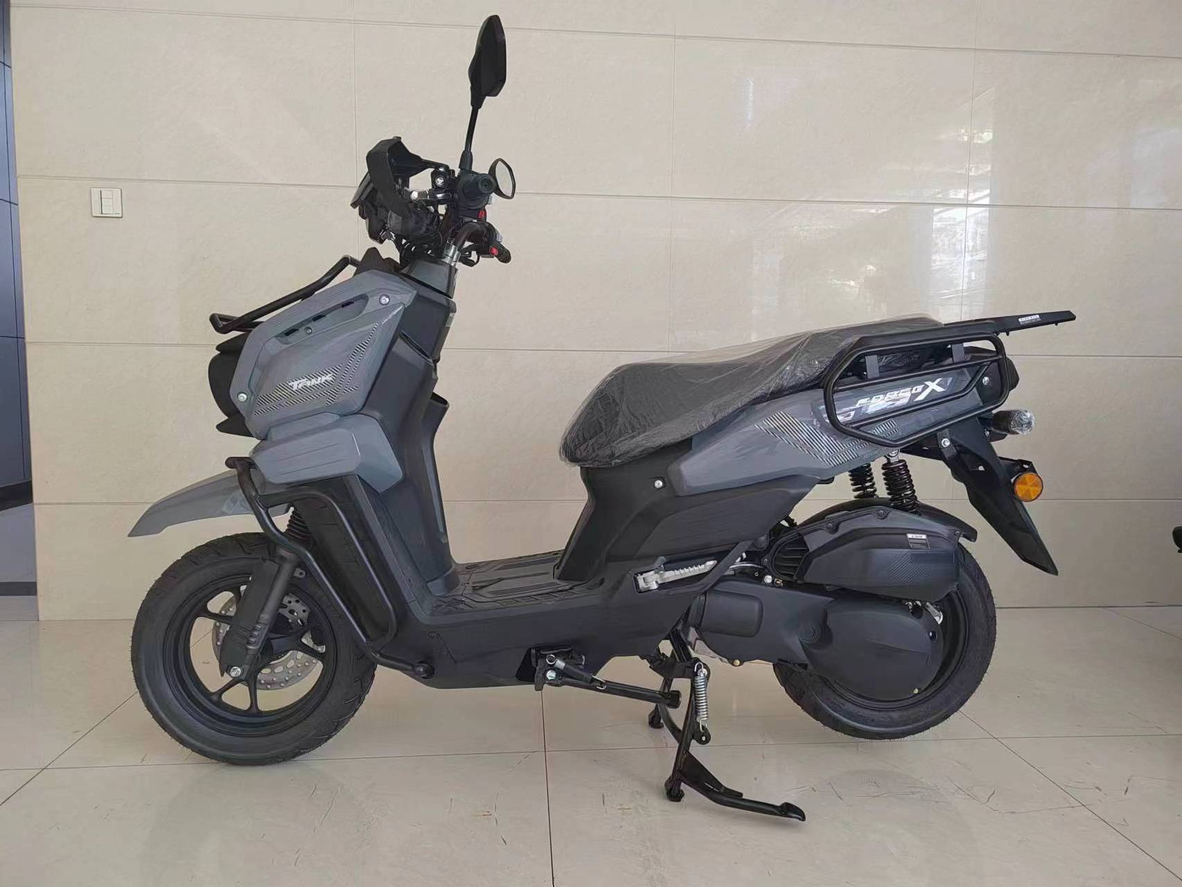 Wholesale Cheap Mini Gasoline Moped Fuel Scooter Petrol Motorcycle Mopeds 150cc Gas Scooters For Adults