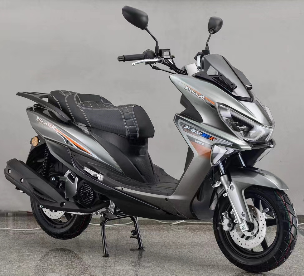 Factory direct selling two seat two wheel fuel motorcycle adult comfortable scooter gasoline motorcycle 150cc