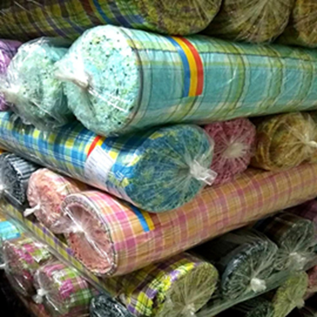 High Quality and hot selling cloth material  Yarn Dyed cotton stock fabric for  shirts