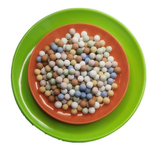 Manufacturers sell colored ceramsite balls for hydroponics and succulents.