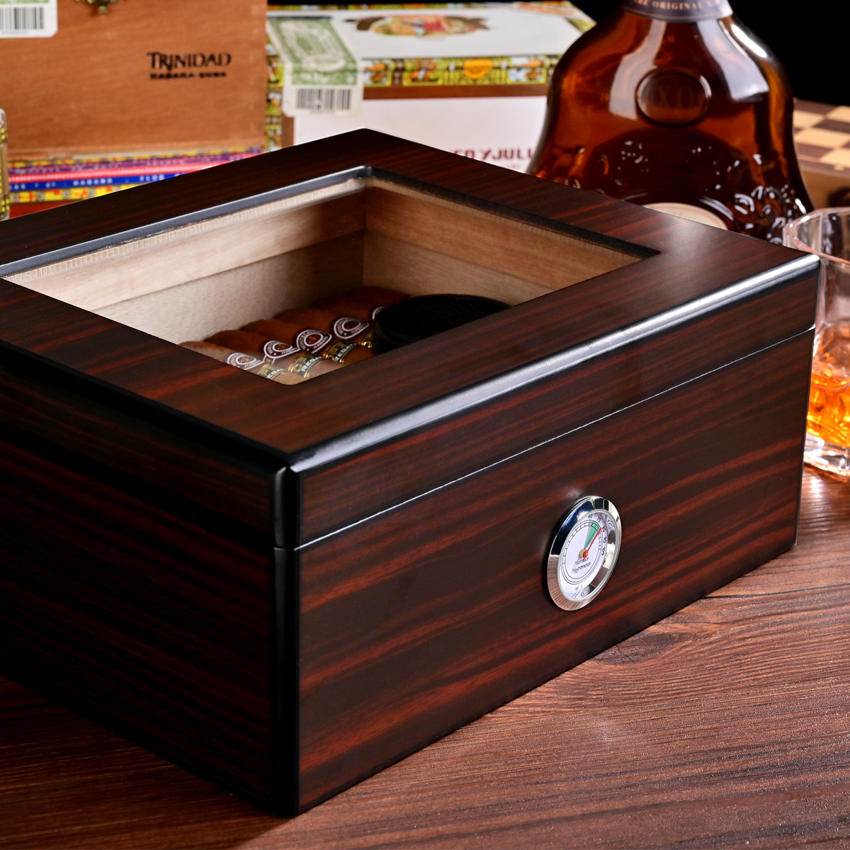 CIGARLOONG Luxury Portable Wooden Cedar Wood Lined Glass Top Cigar Storage Box custom Cigar Humidor Case china