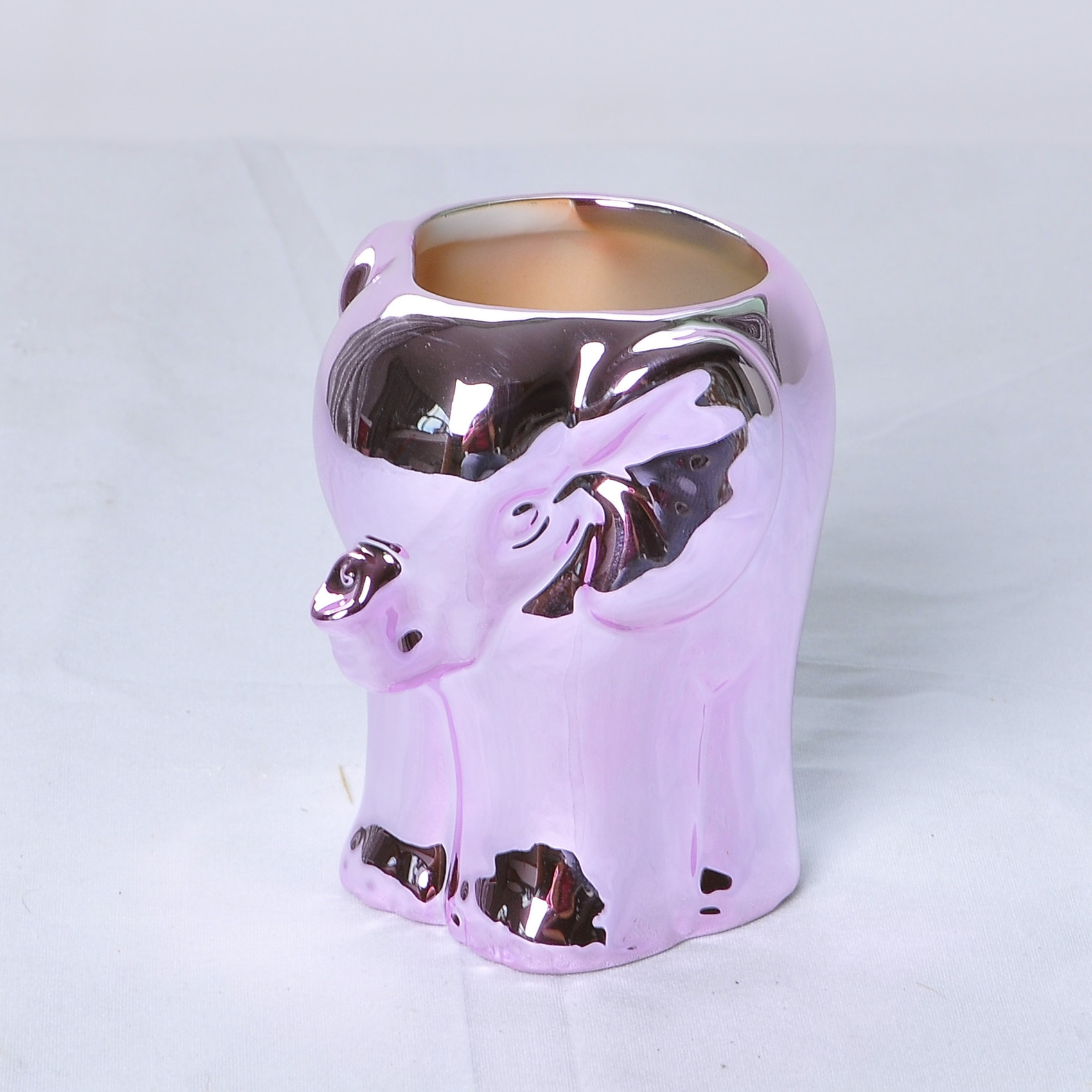 funny electroplate pink animal shape kids ceramic bathroom accessories set liquid soap dispenser toothbrush holder