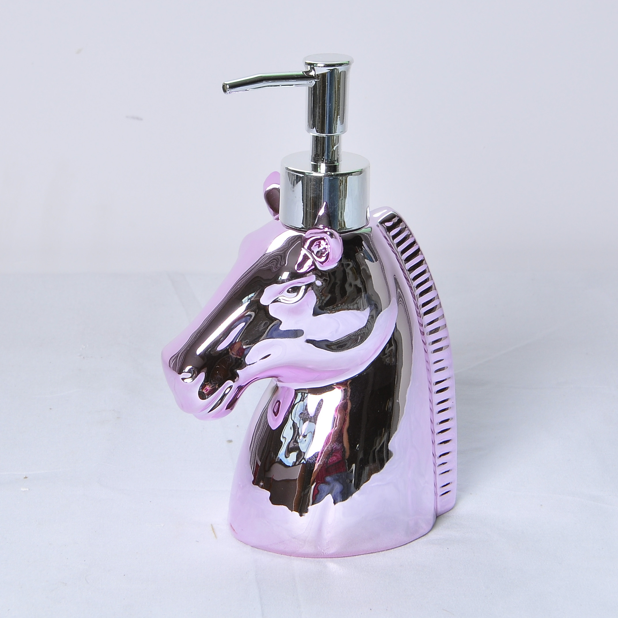 funny electroplate pink animal shape kids ceramic bathroom accessories set liquid soap dispenser toothbrush holder