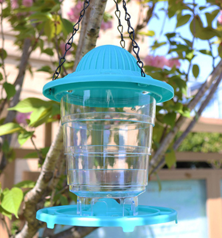 Wholesale Plastic Hanging Gazebo Automatic Wild Bird Squirrel Proof Seed Feeder