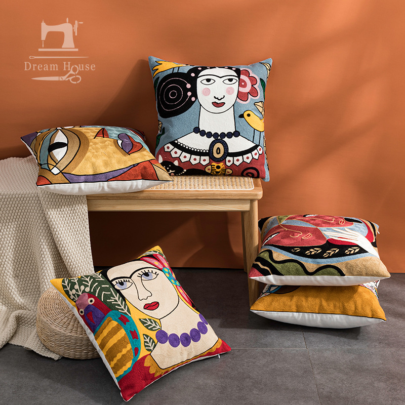 Wholesale Cotton Canvas European Picasso Cushion Cover Office Bed Decorative Beauty Embroidery Throw Pillow Case