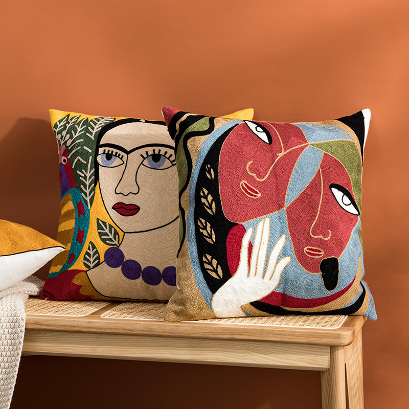 Wholesale Cotton Canvas European Picasso Cushion Cover Office Bed Decorative Beauty Embroidery Throw Pillow Case