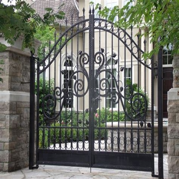 New design iron gate /wrought iorn garden gate driveway gate