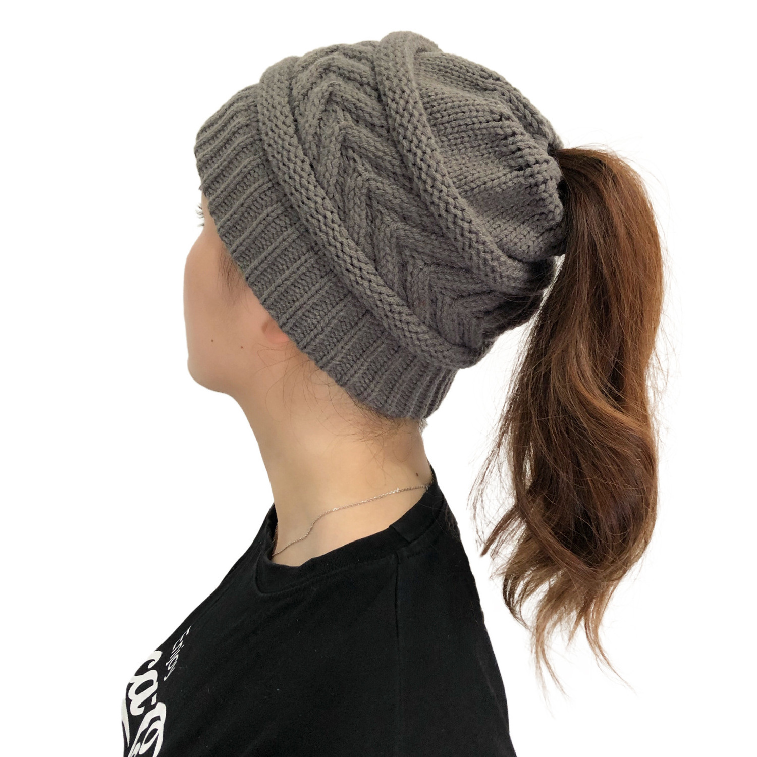 Custom Winter beanies High Quality 100% acrylic Knitted Solid color women ponytail beanie hat