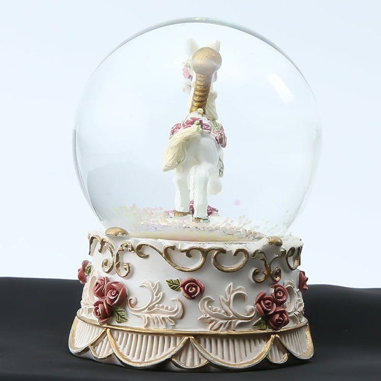 Factory Supply Indoor Christmas Snow Balls Carousel For Valentine's Day Gifts Snow Globe Glass