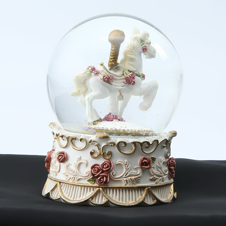 Factory Supply Indoor Christmas Snow Balls Carousel For Valentine's Day Gifts Snow Globe Glass