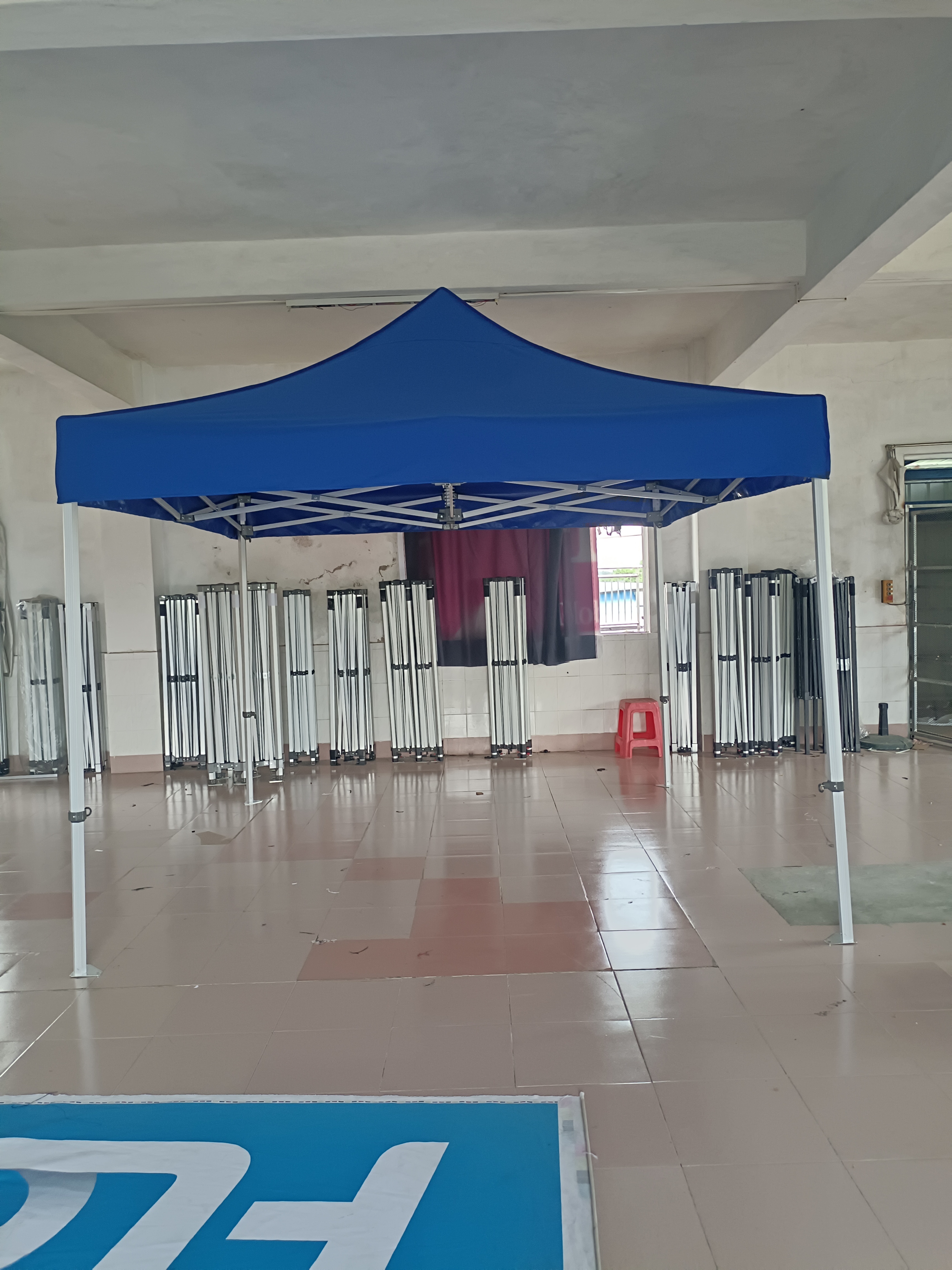 Wholesale Red Blue White Black Canopy Pop Up Tent Steel And Aluminum Gazebo Tent 3X3 3X6 With Walls